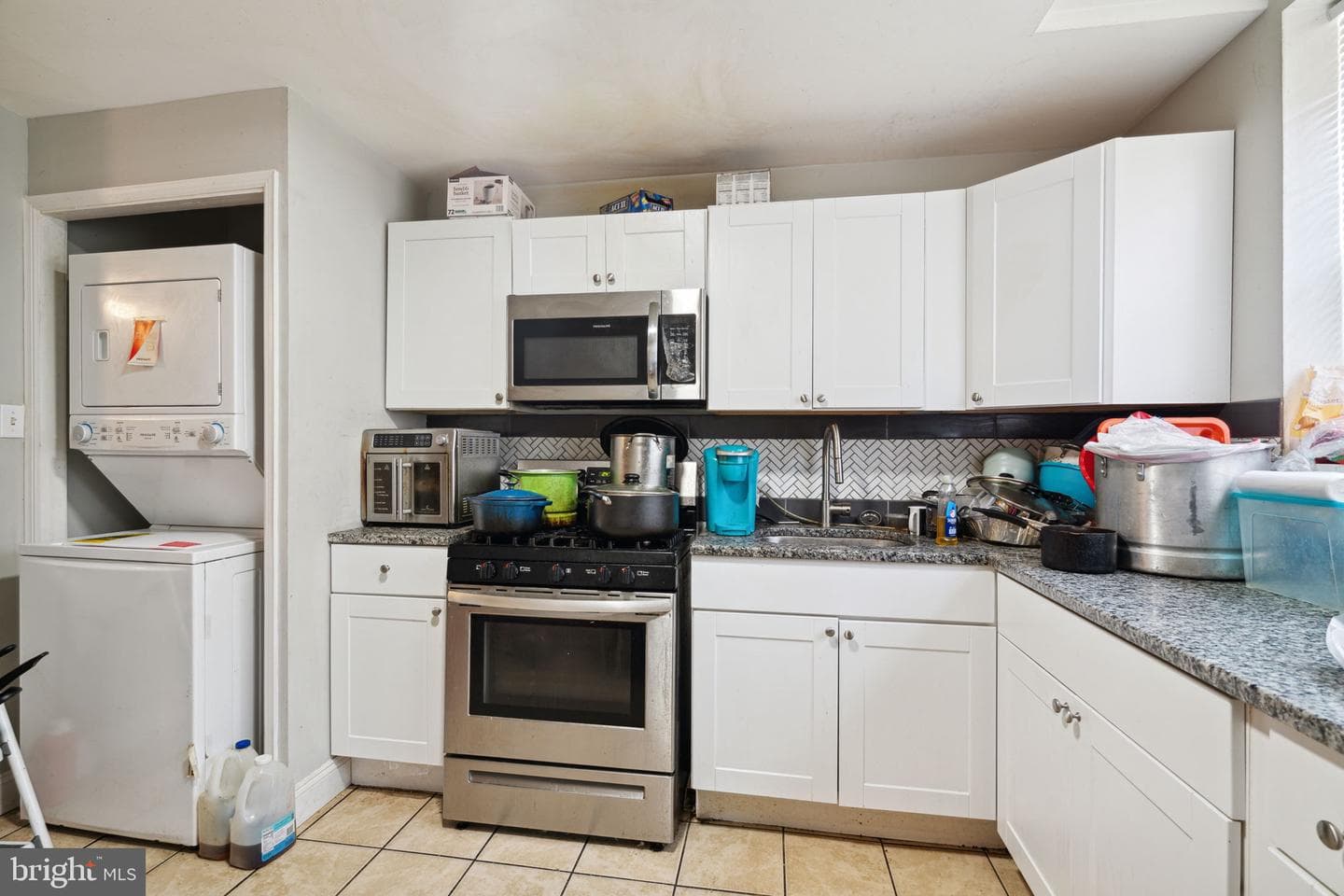 1834 W Rockland Street photo 9