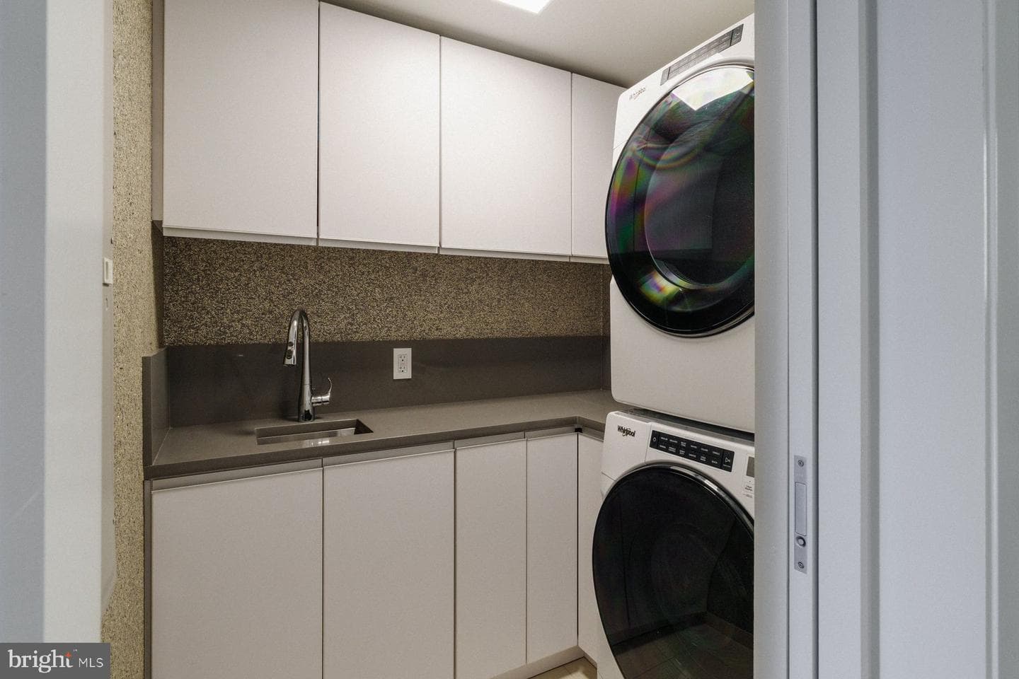 2100 Hamilton Street #6a photo 34