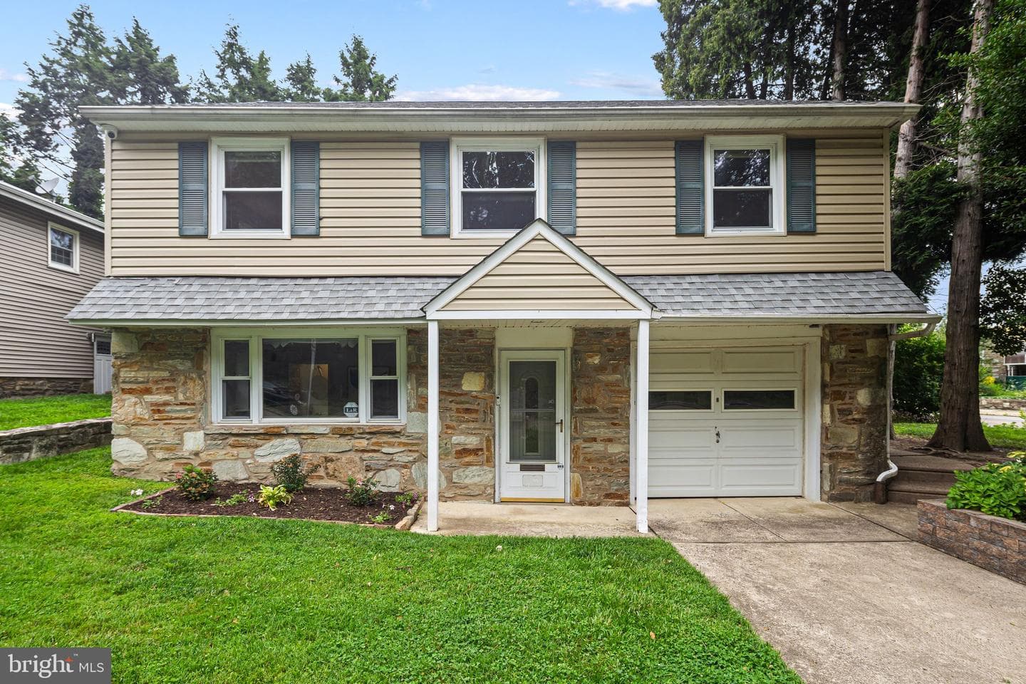 3137 Winchester Avenue photo 30