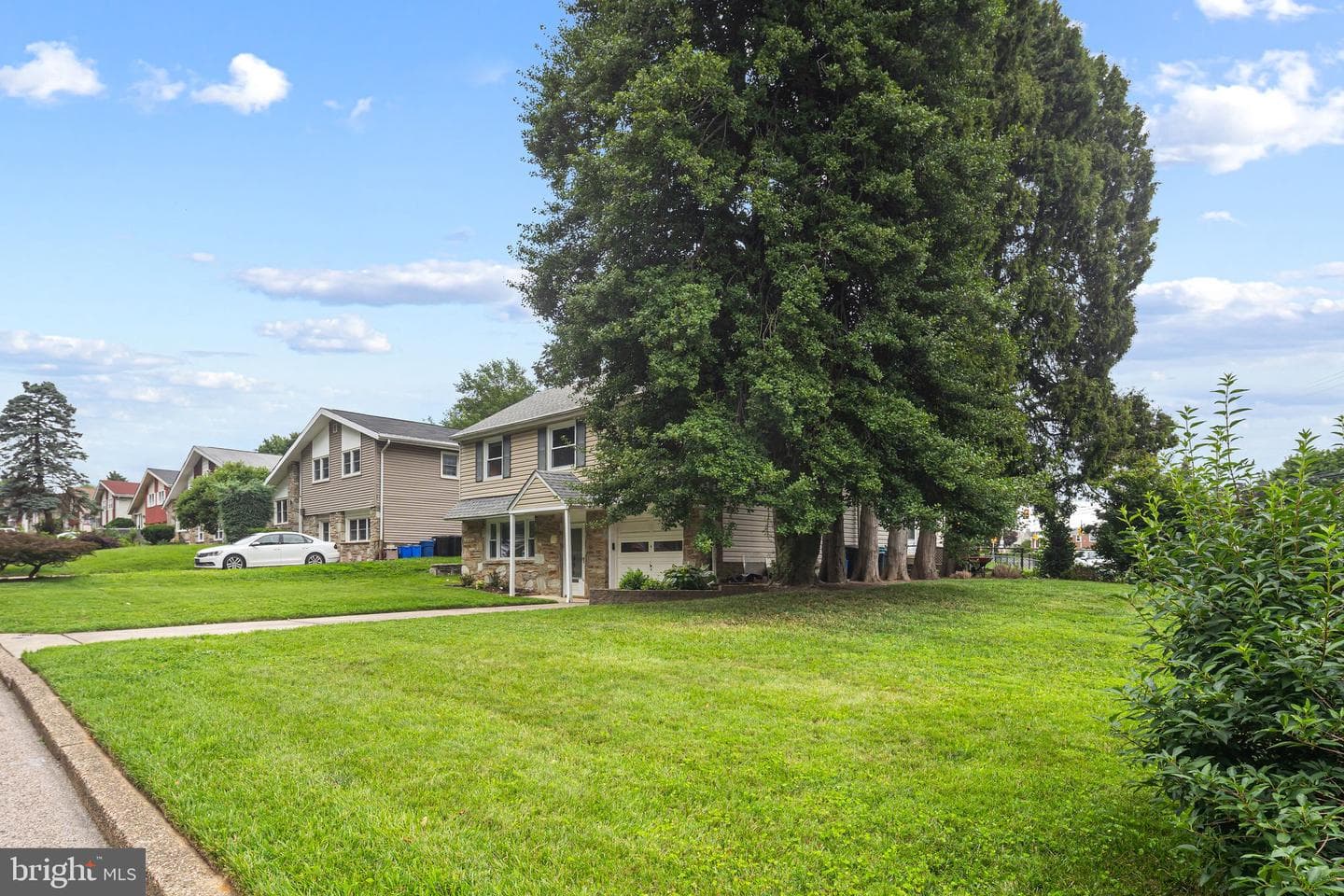3137 Winchester Avenue photo 35