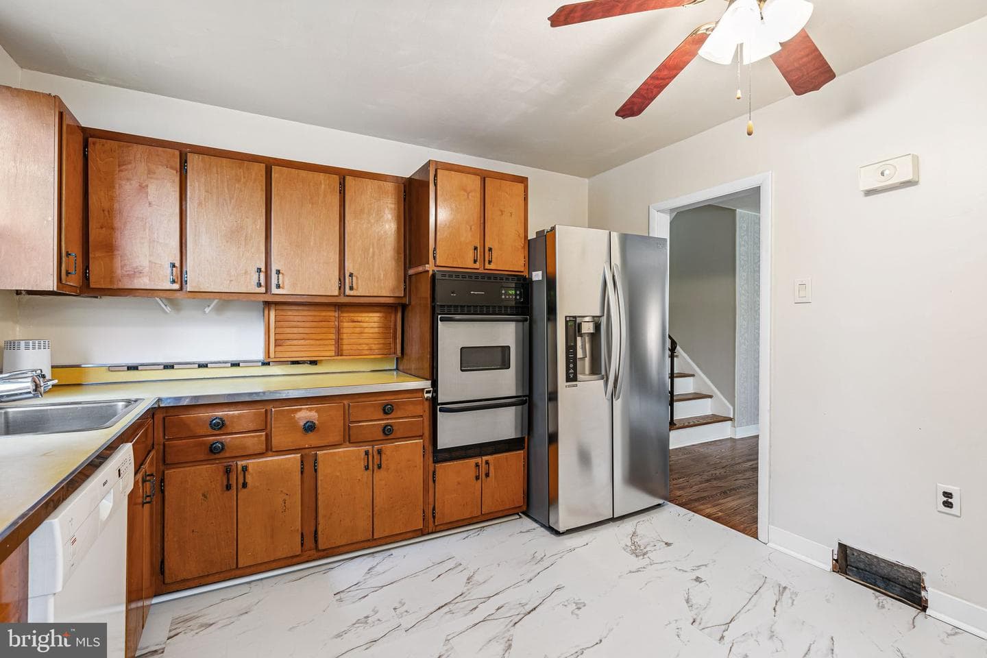 3137 Winchester Avenue photo 9