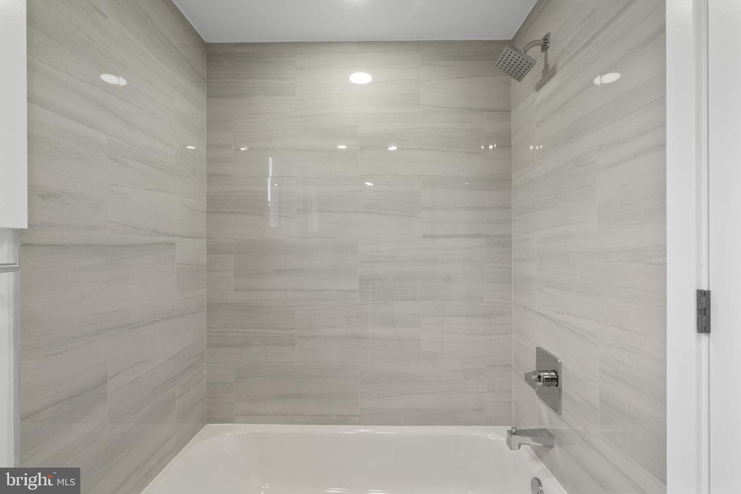 101 Overhill Avenue photo 17