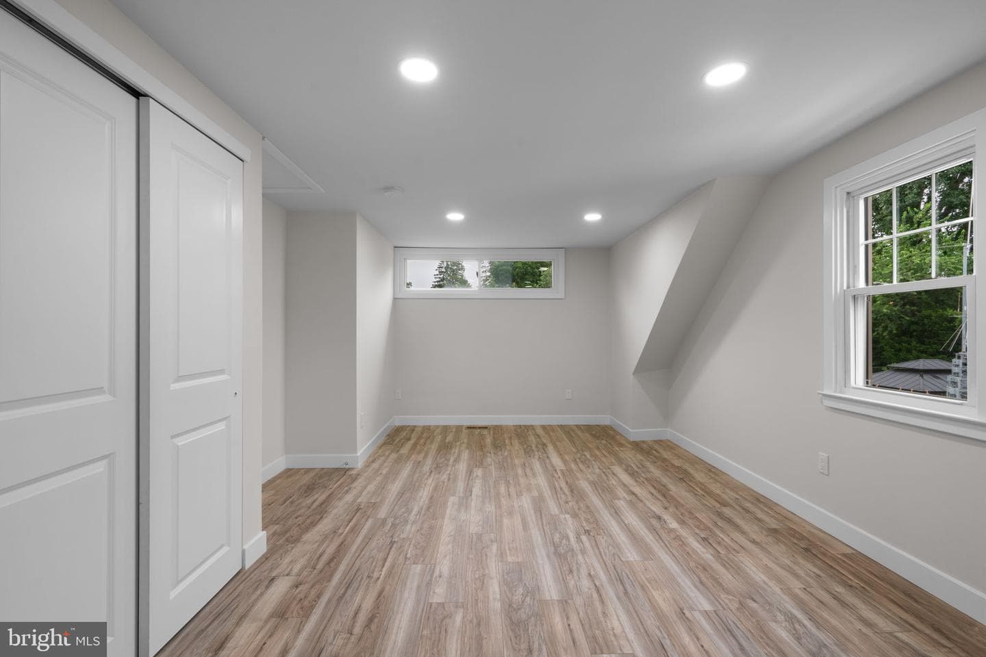 101 Overhill Avenue photo 20