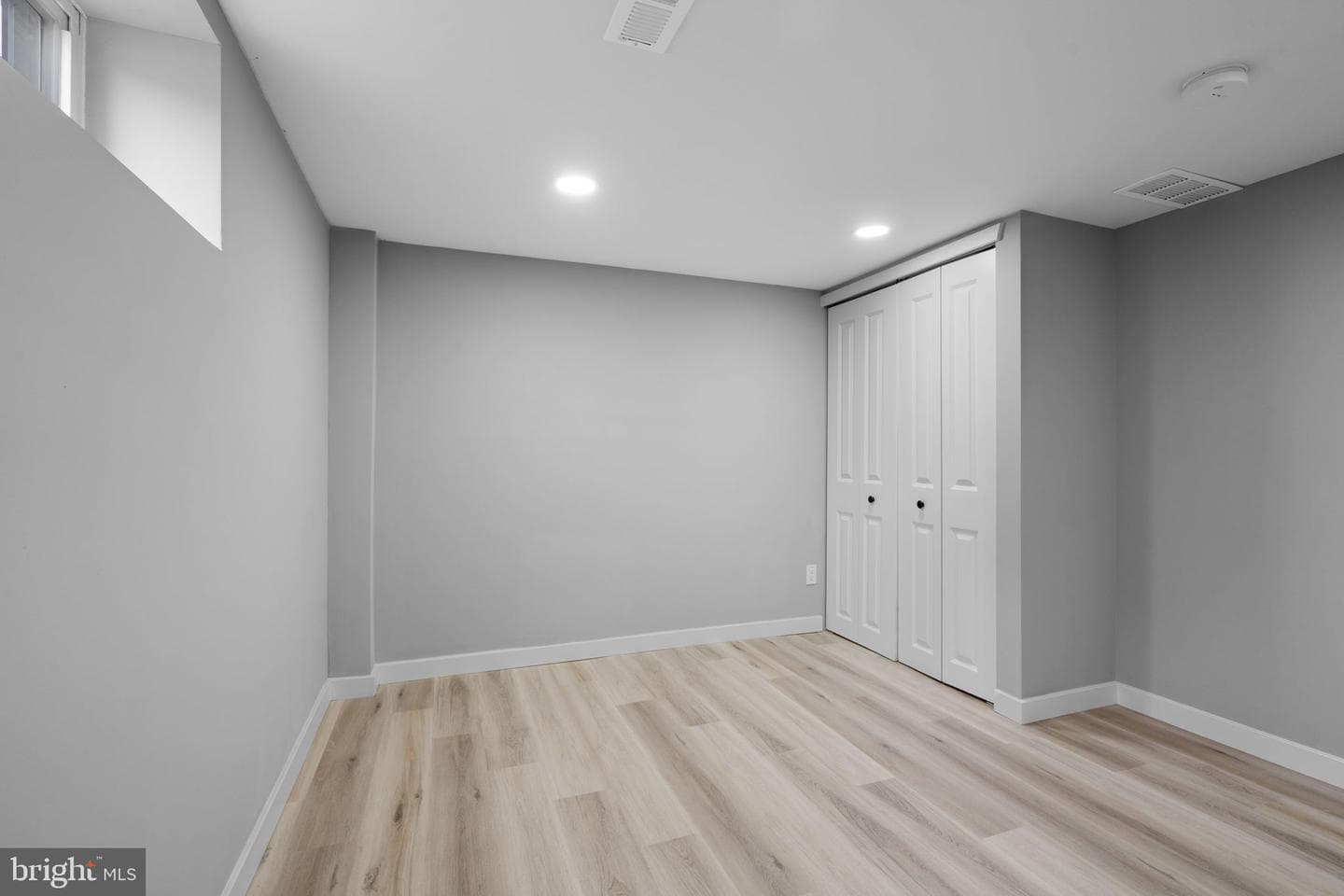 101 Overhill Avenue photo 27