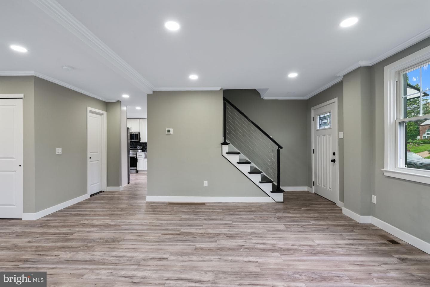 101 Overhill Avenue photo 5