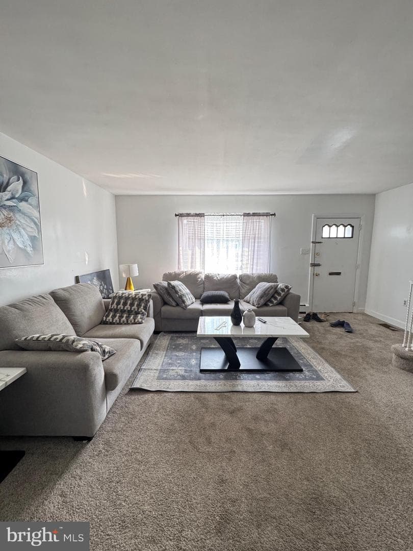 2947 Tyson Avenue photo 15
