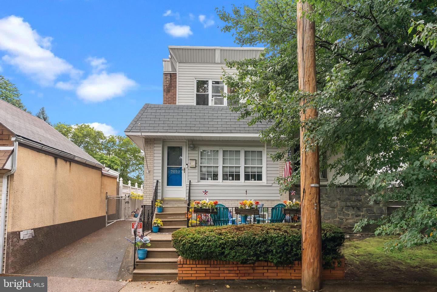 7010 Glenloch Street photo 2