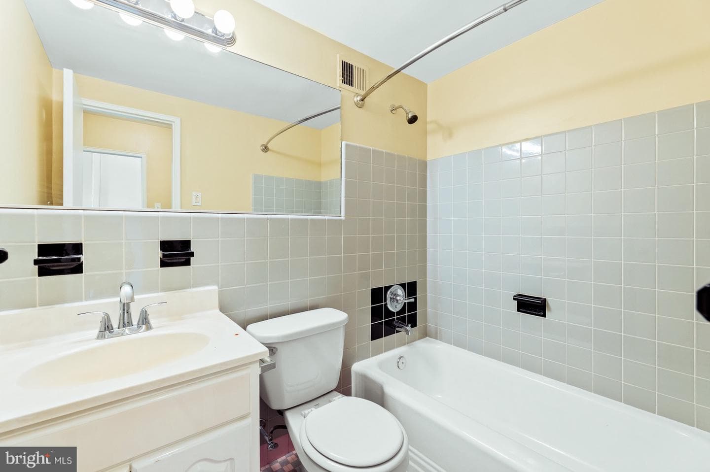 2101 Chestnut Street #1809 photo 16