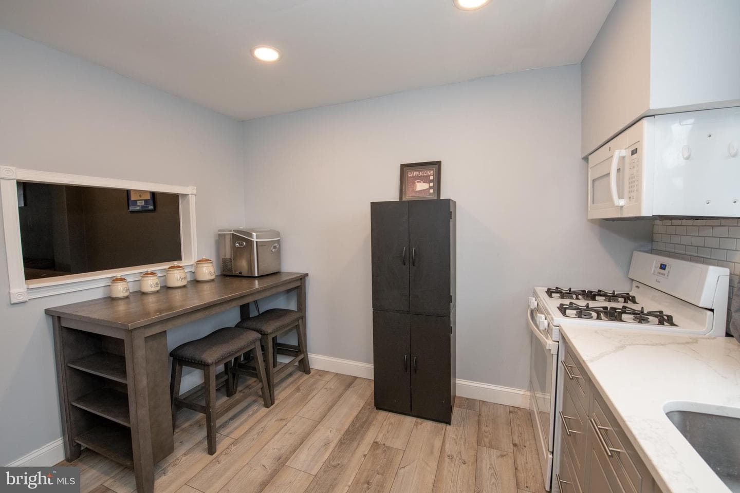 4207 Fairdale Road photo 15