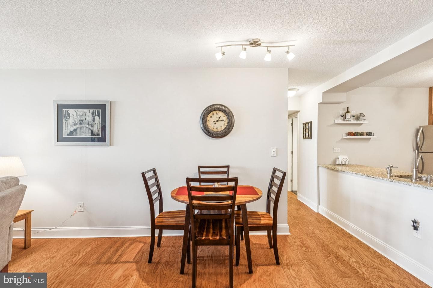 233 S 6th Street #1412b photo 10