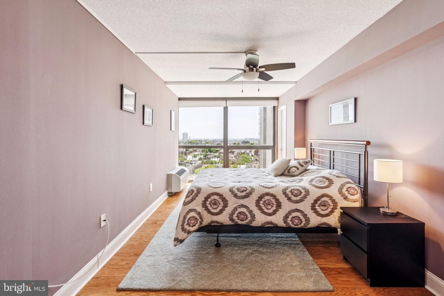 233 S 6th Street #1412b photo 16