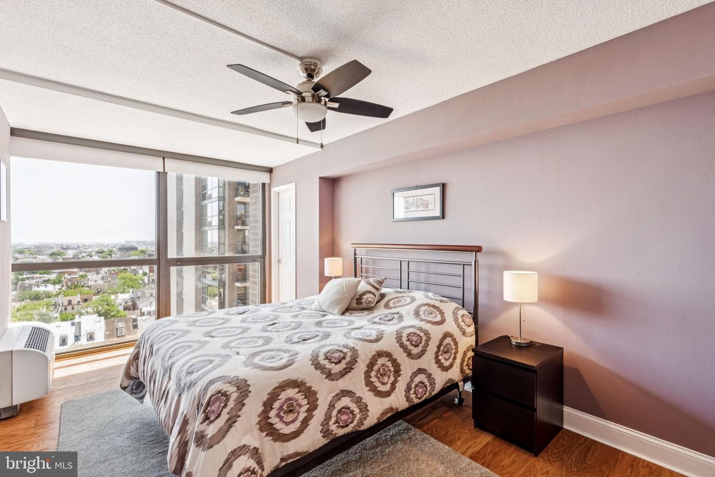 233 S 6th Street #1412b photo 17