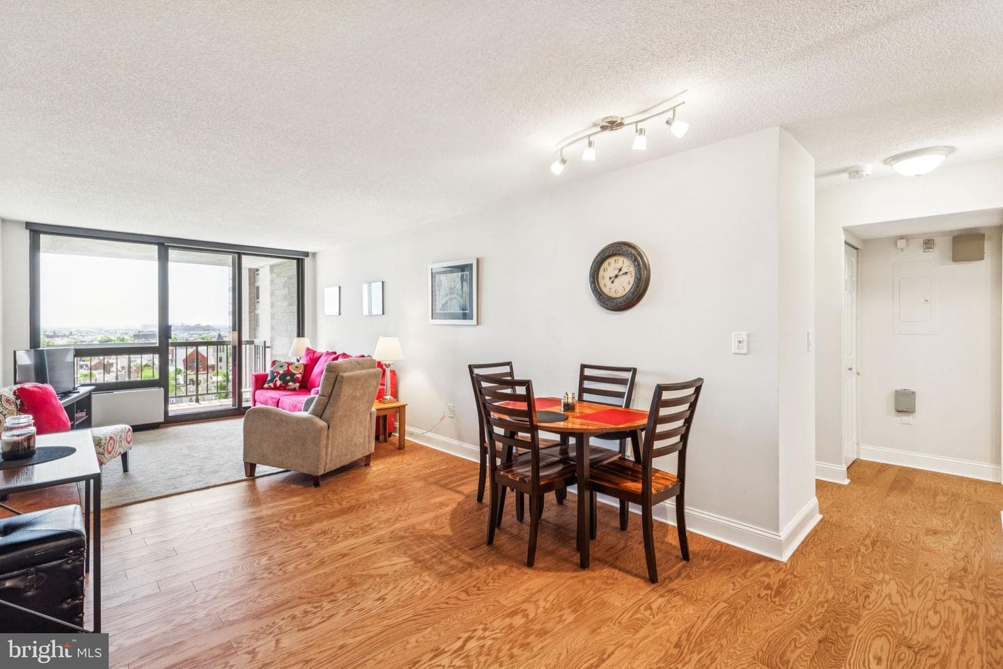 233 S 6th Street #1412b photo 3
