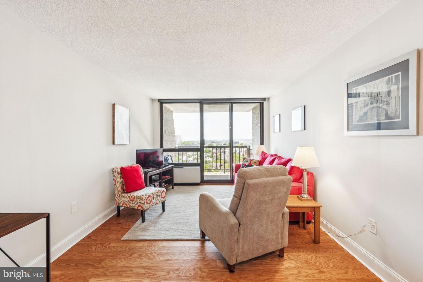 233 S 6th Street #1412b photo 5