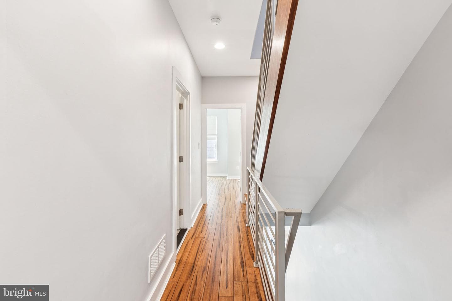 621 Moore Street photo 44