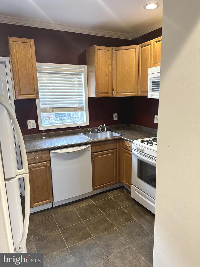 3277 Tilton Street photo 4