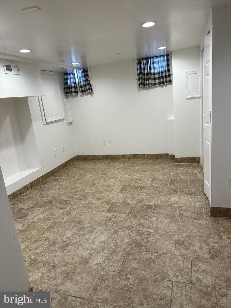 3277 Tilton Street photo 7