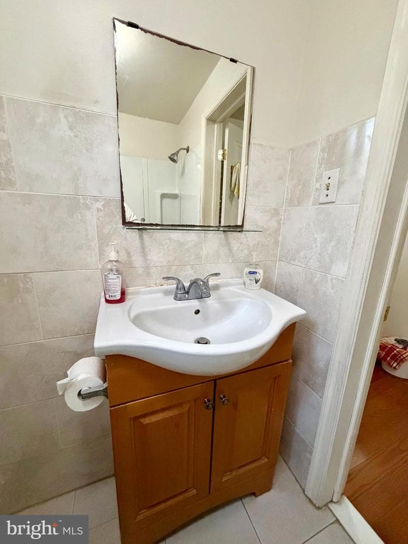 1748 S Chadwick Street photo 18