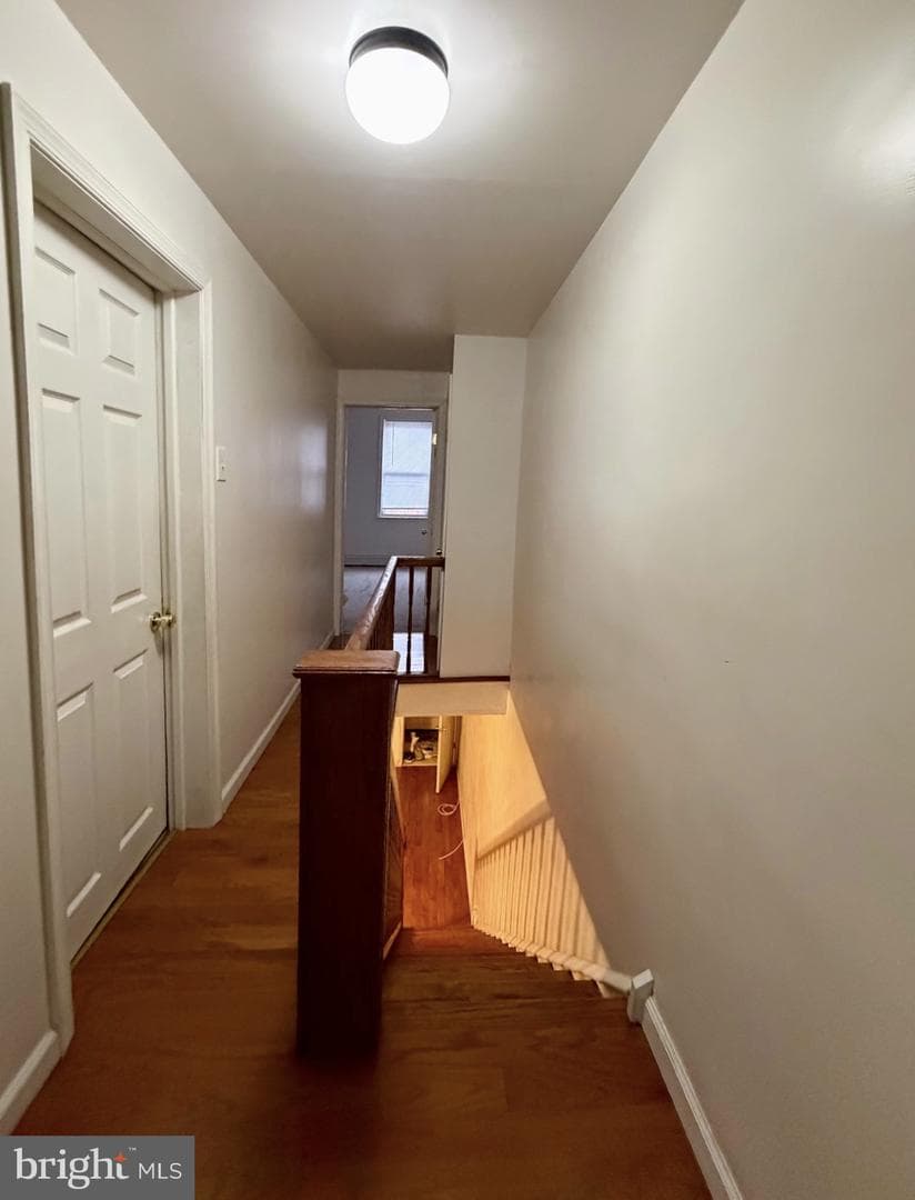 1748 S Chadwick Street photo 5