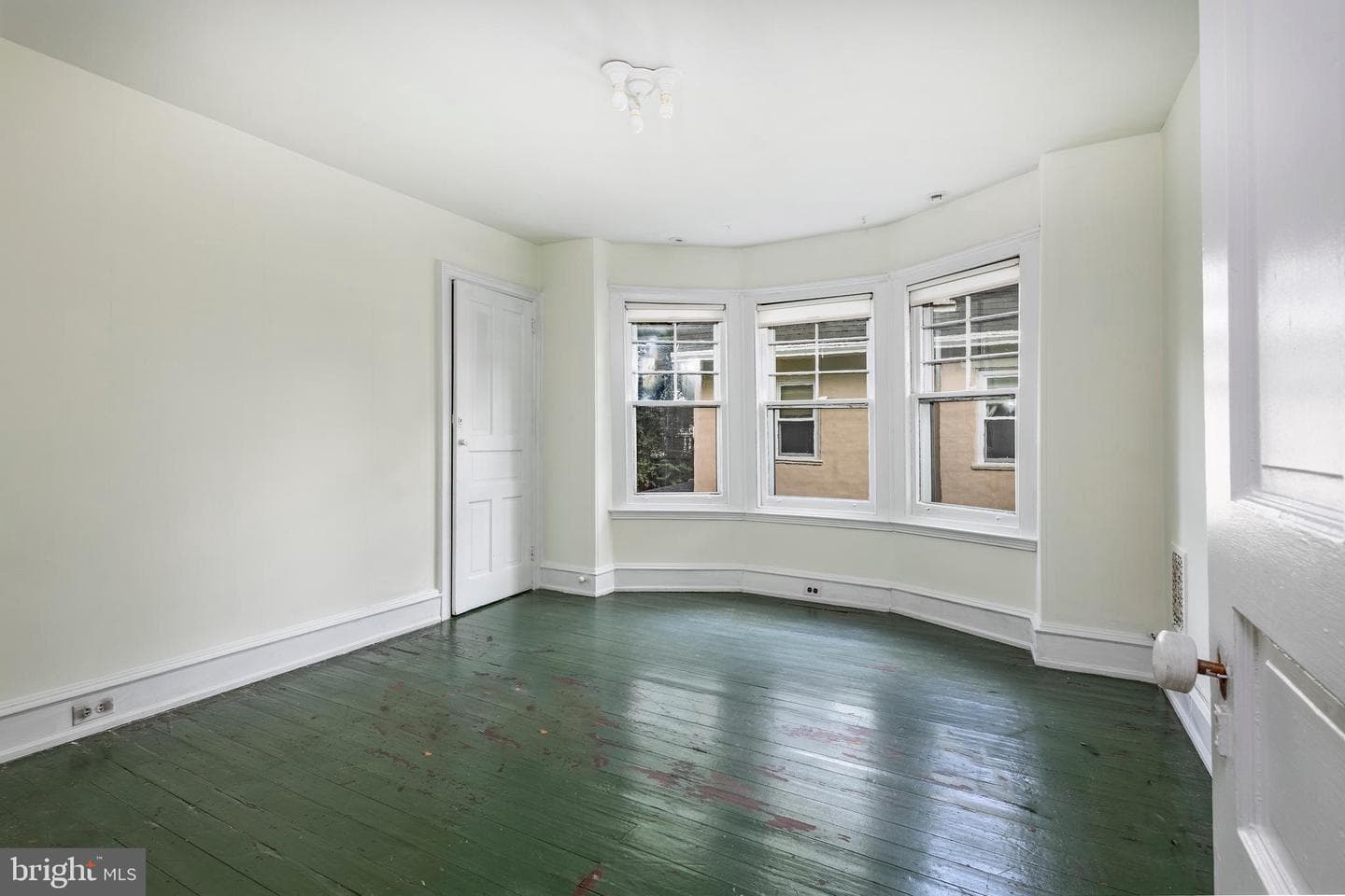 7433 Boyer Street photo 32