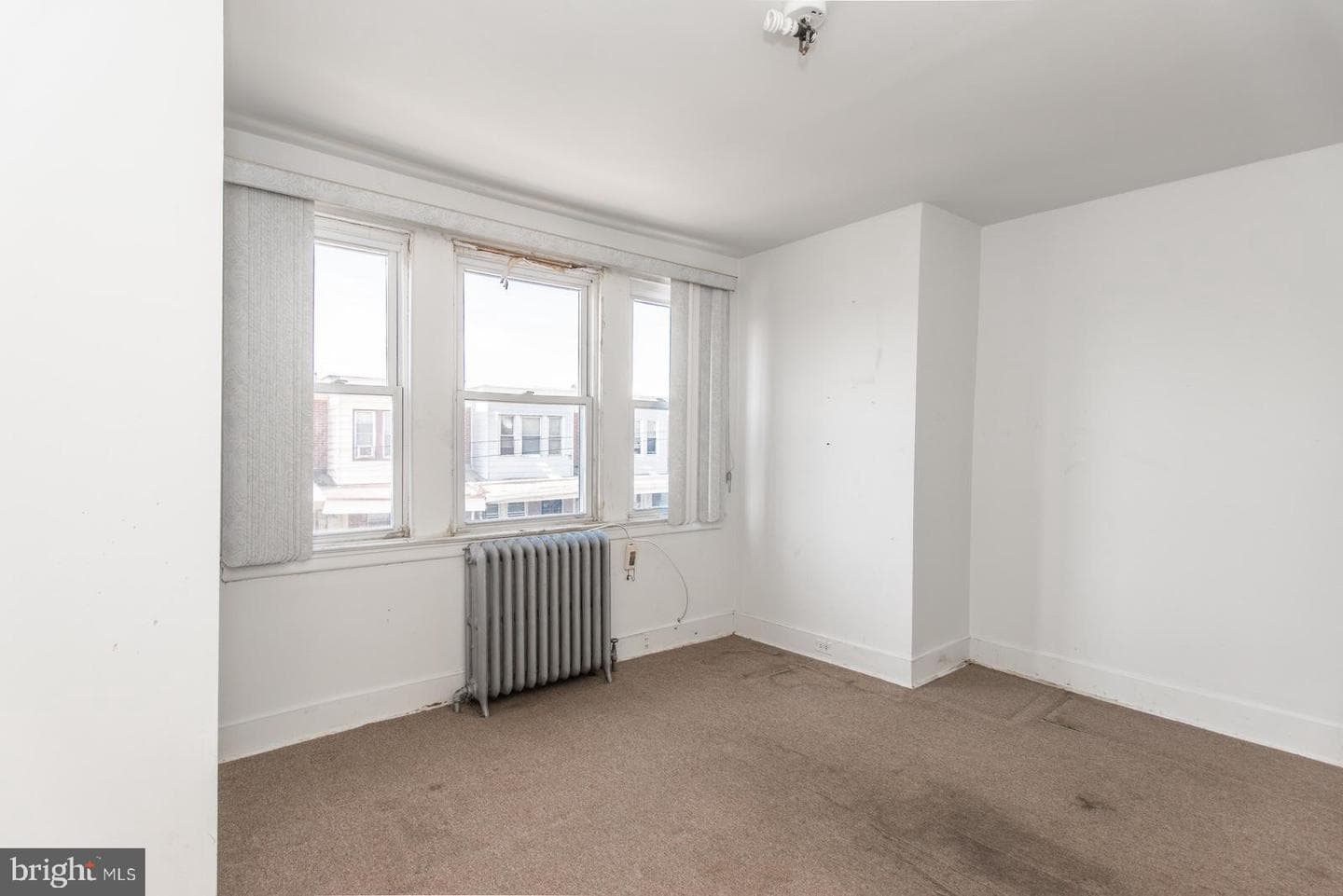 245 Widener Street photo 37