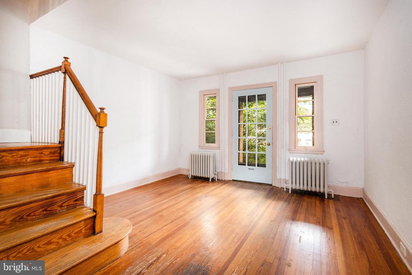 36 W Evergreen Avenue photo 3