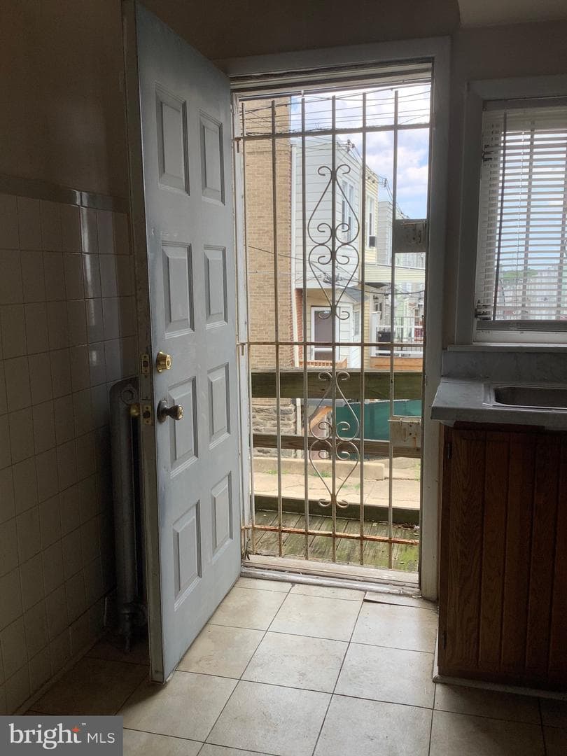 1837 N 59th Street photo 13