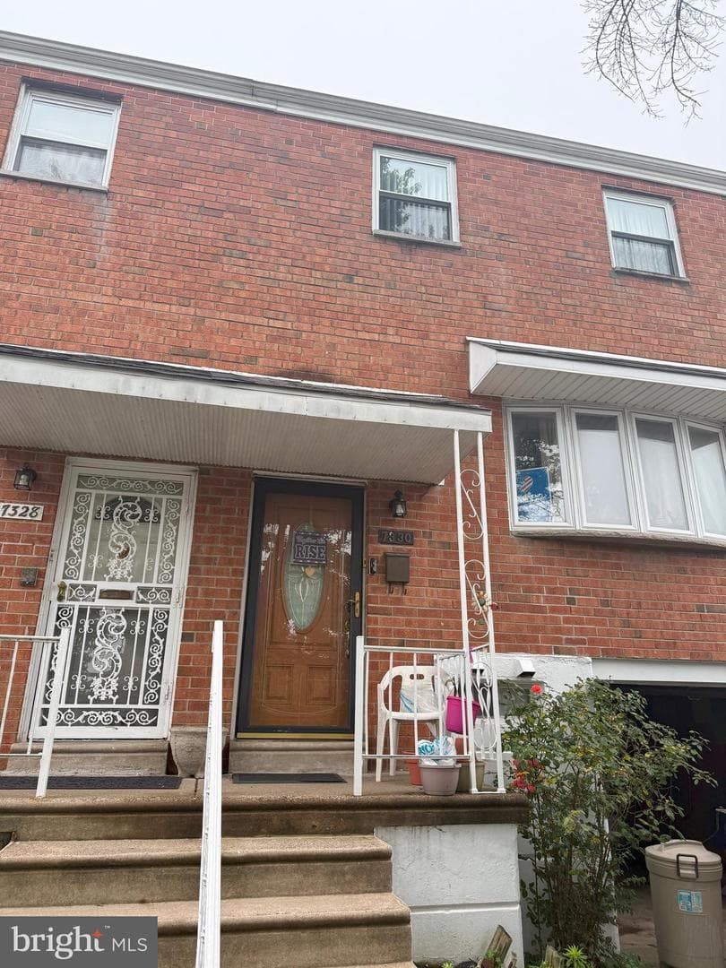 7330 Kinglet Place photo 2