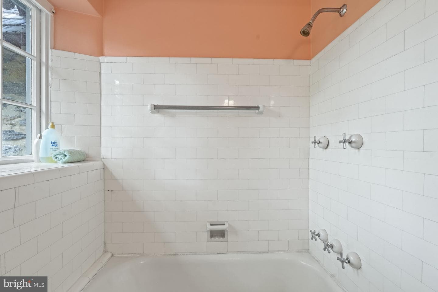 7101 Greene Street photo 28