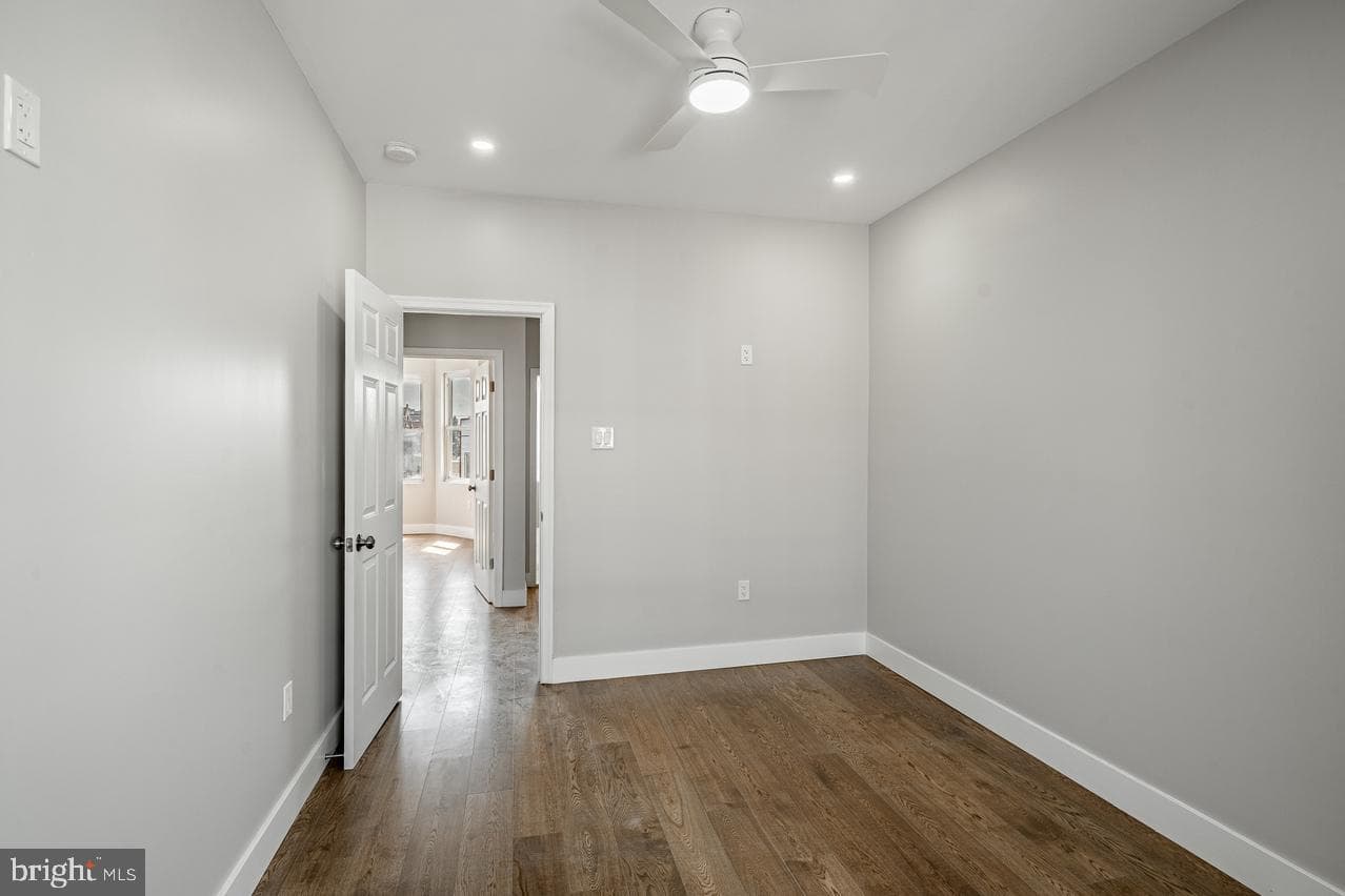 800 S Cecil Street photo 18
