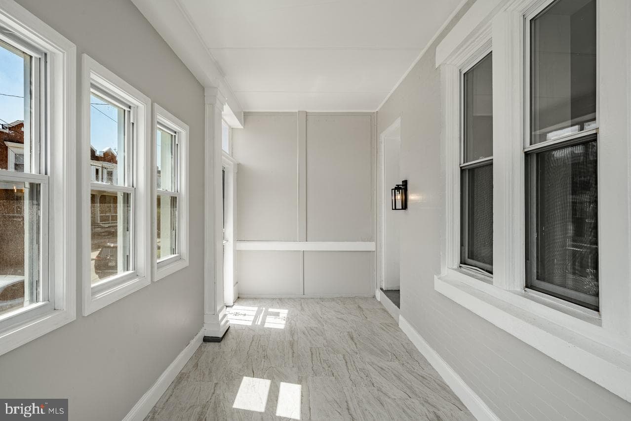 800 S Cecil Street photo 32
