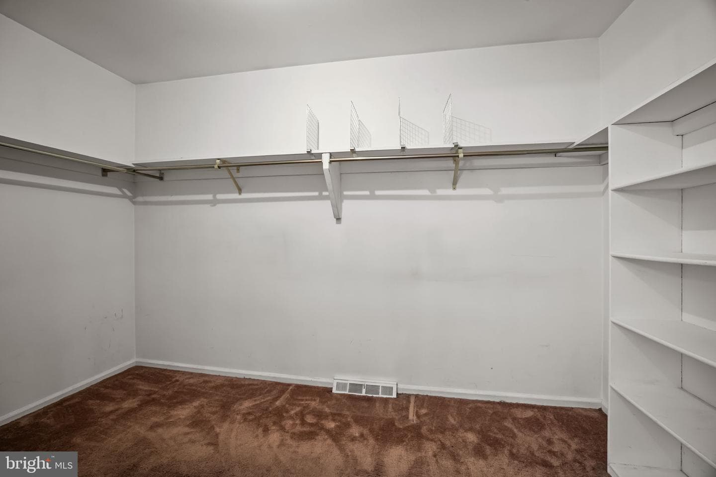 11 S Kings Oak Lane photo 28