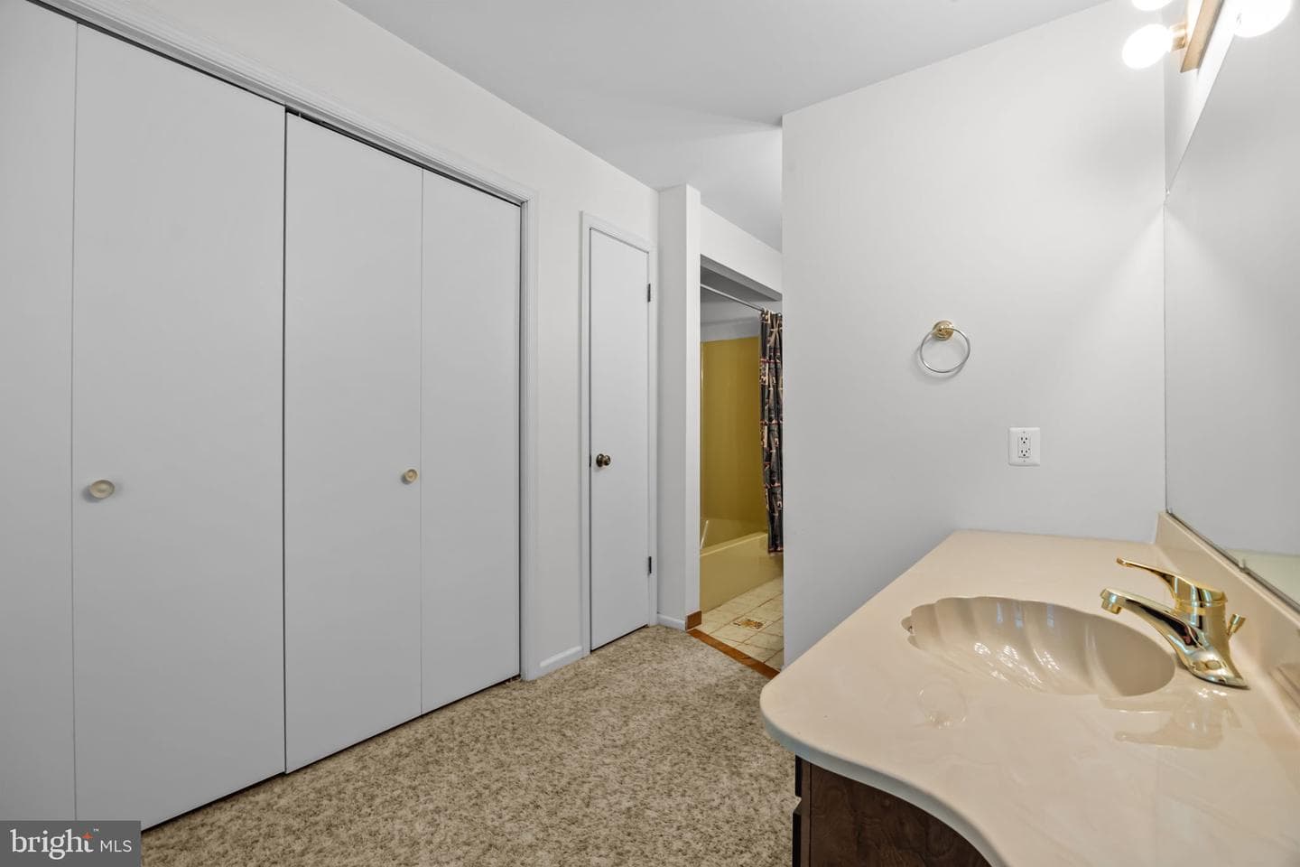 11 S Kings Oak Lane photo 41