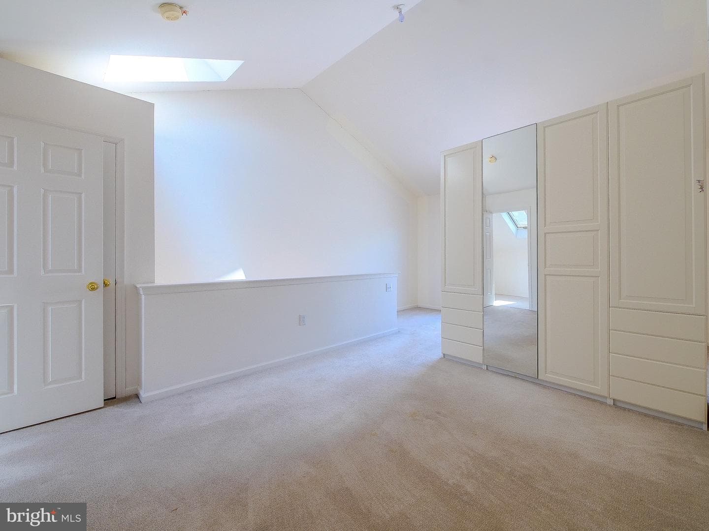 2419 South Street photo 26