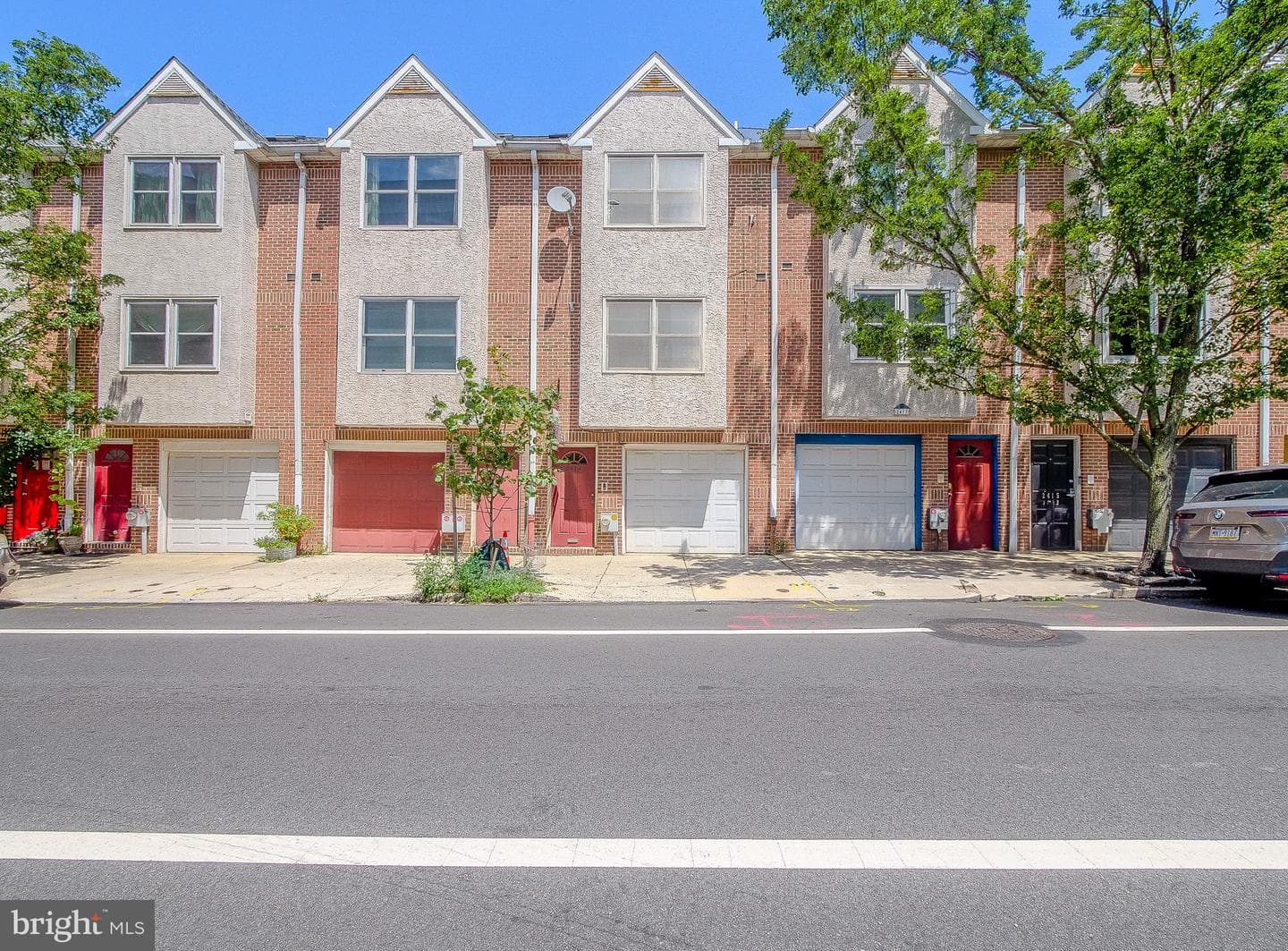2419 South Street photo 54