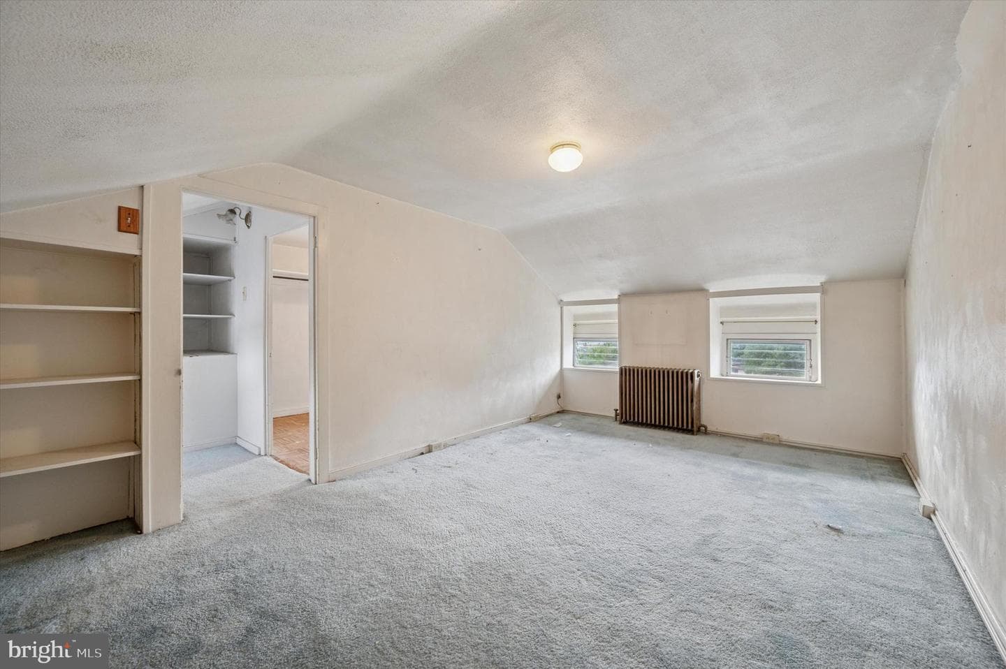 409 Martin Street photo 12