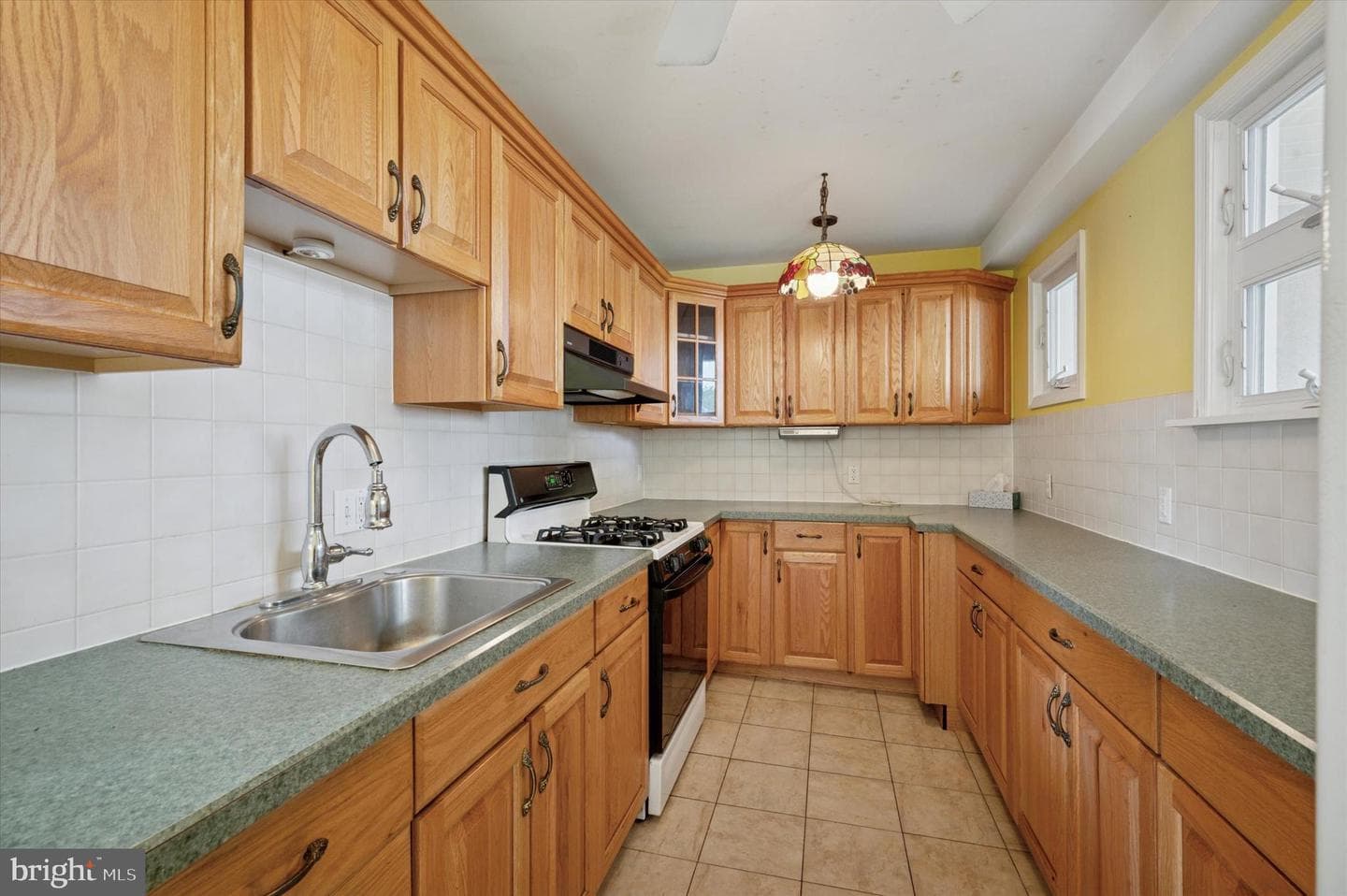 409 Martin Street photo 3