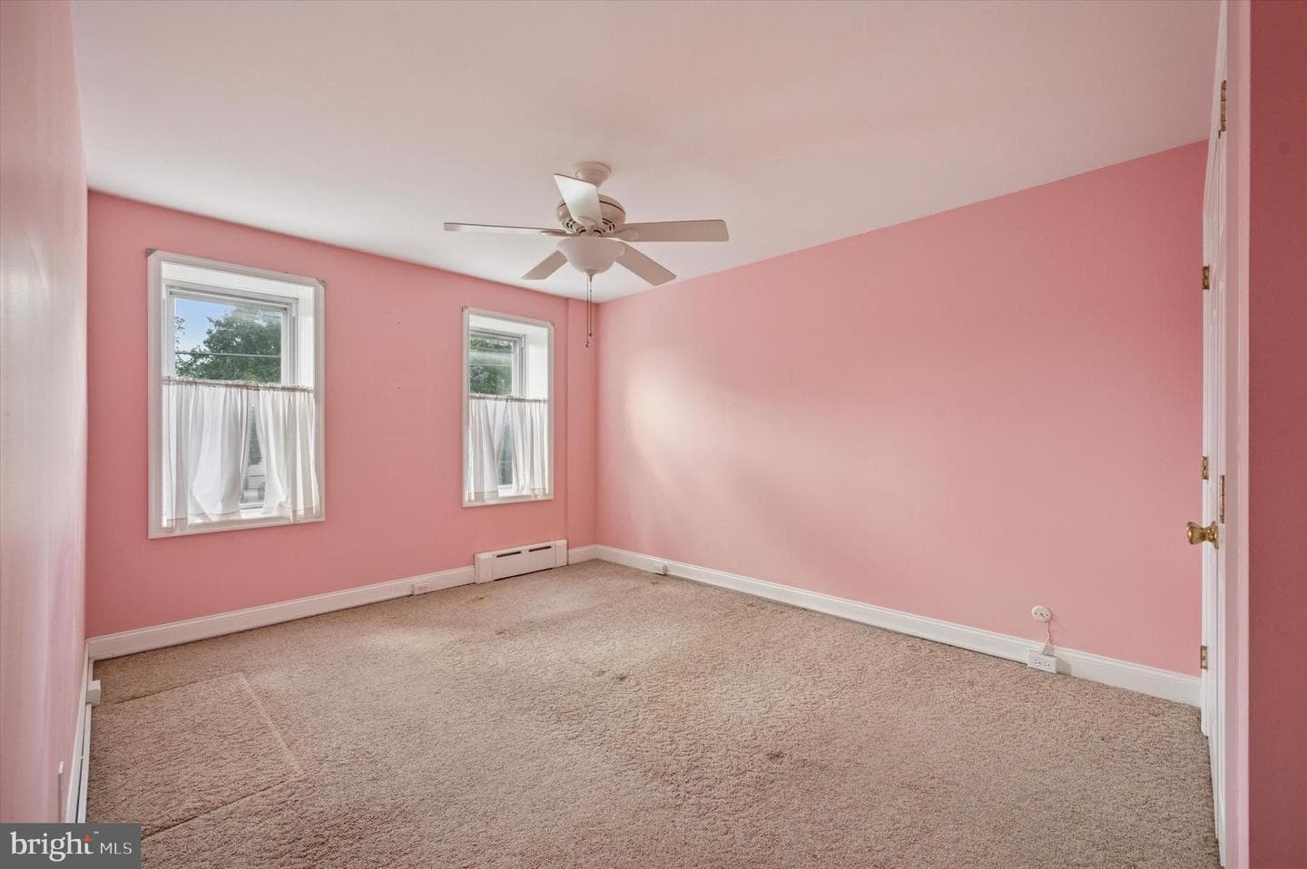 409 Martin Street photo 9
