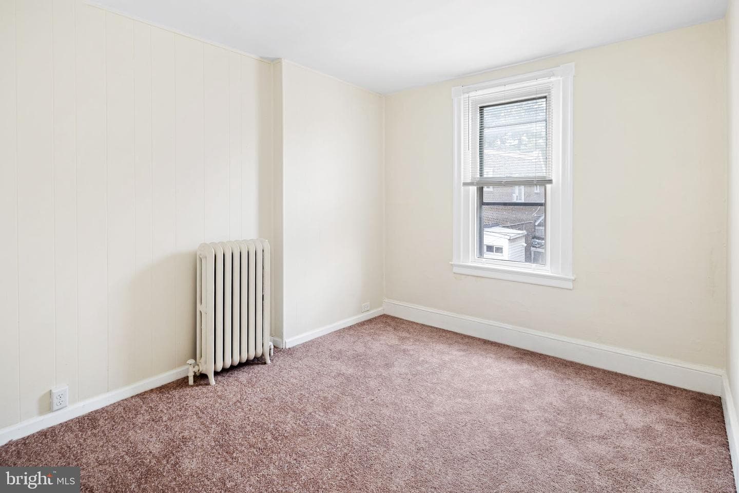 4010 Creston Street photo 6