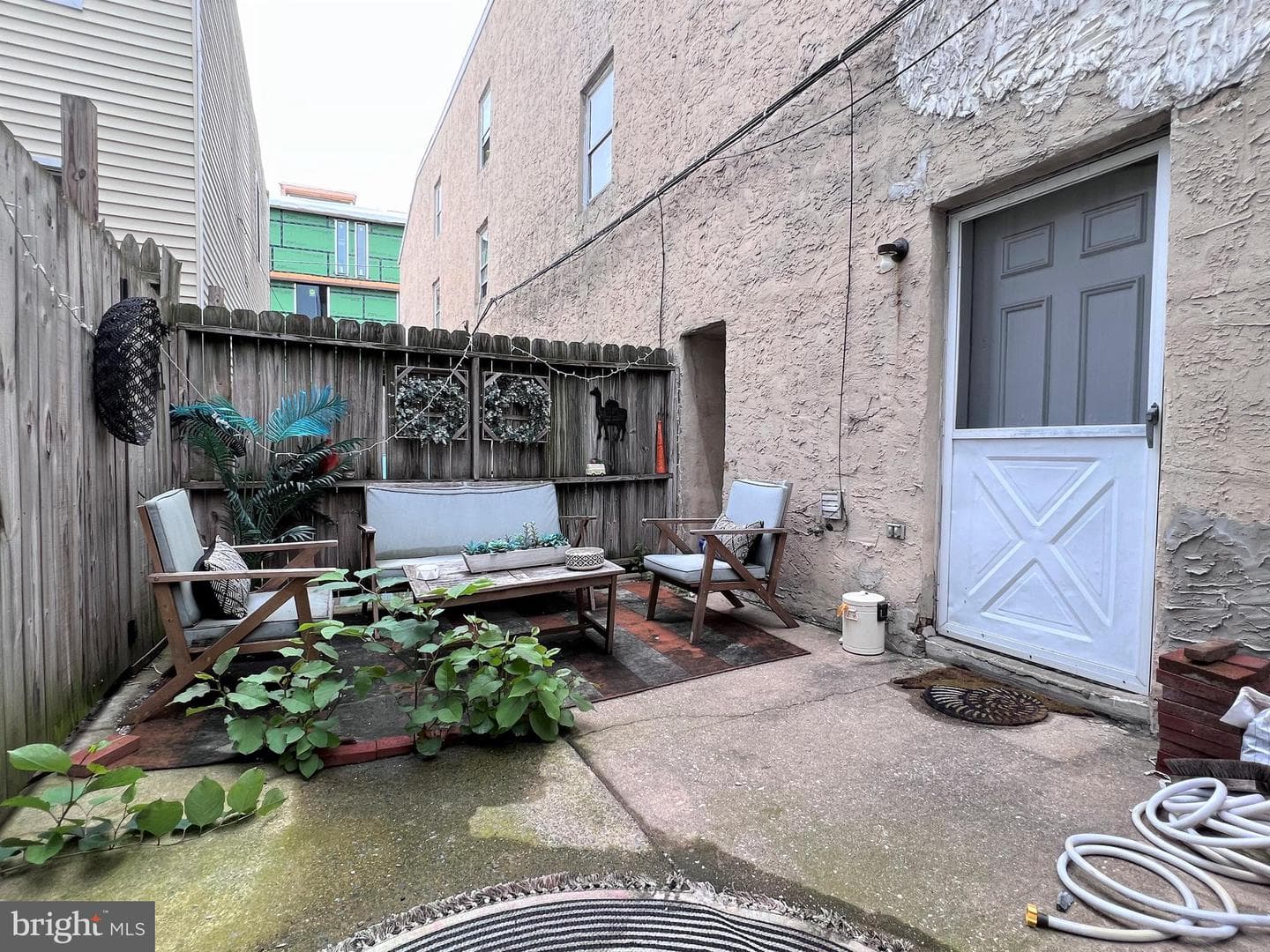 316 W Wildey Street photo 12