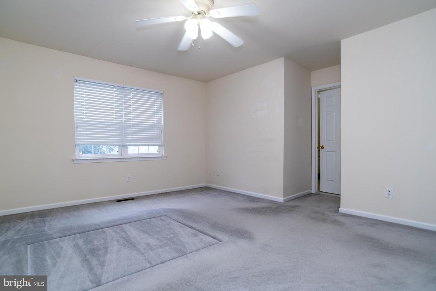 800 Red Lion Road photo 19