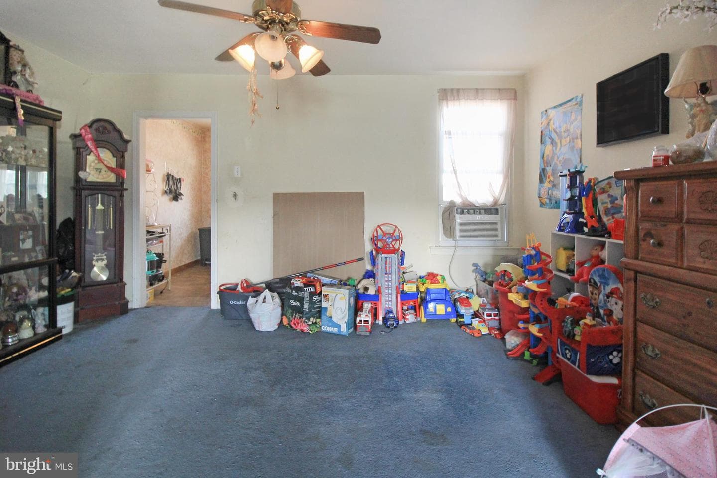 3515 Ashville Street photo 9