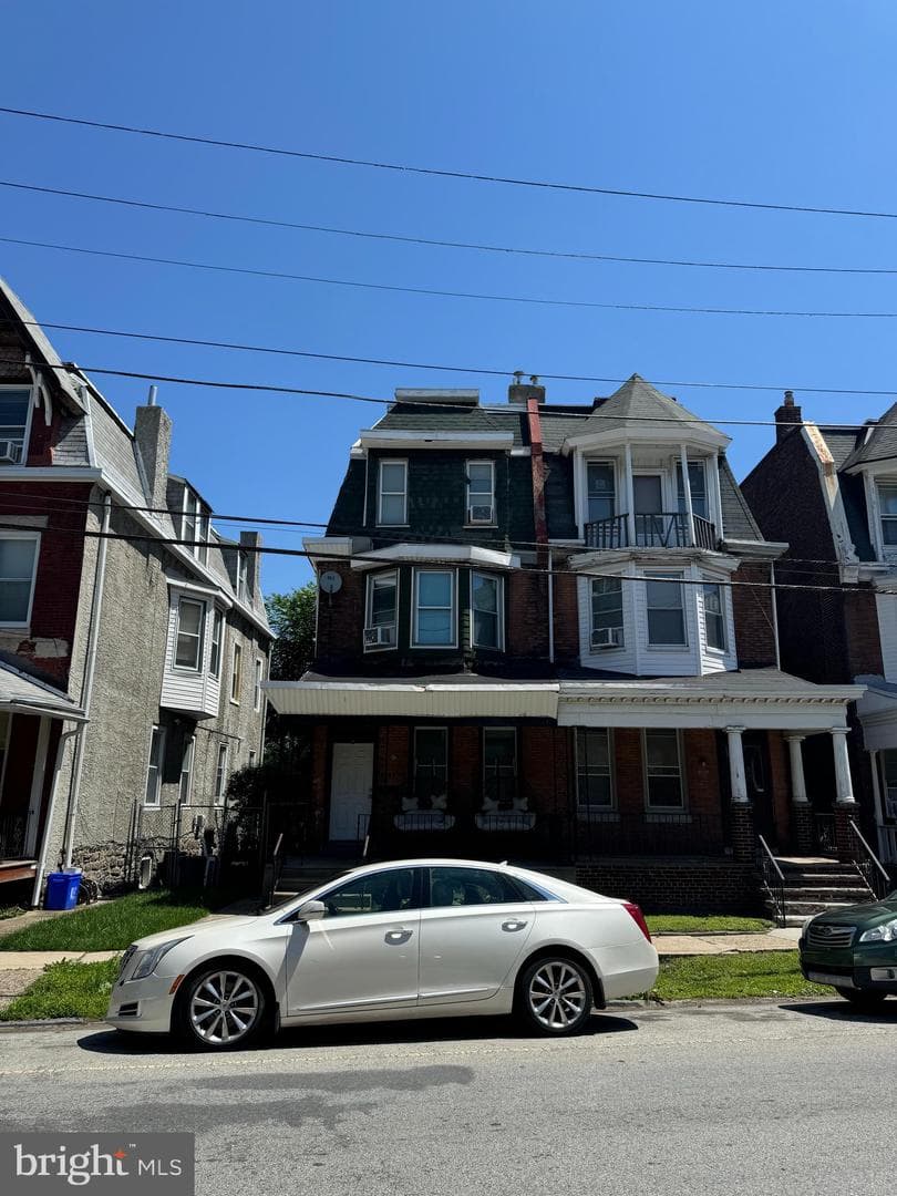 4545 Pulaski Ave, Philadelphia