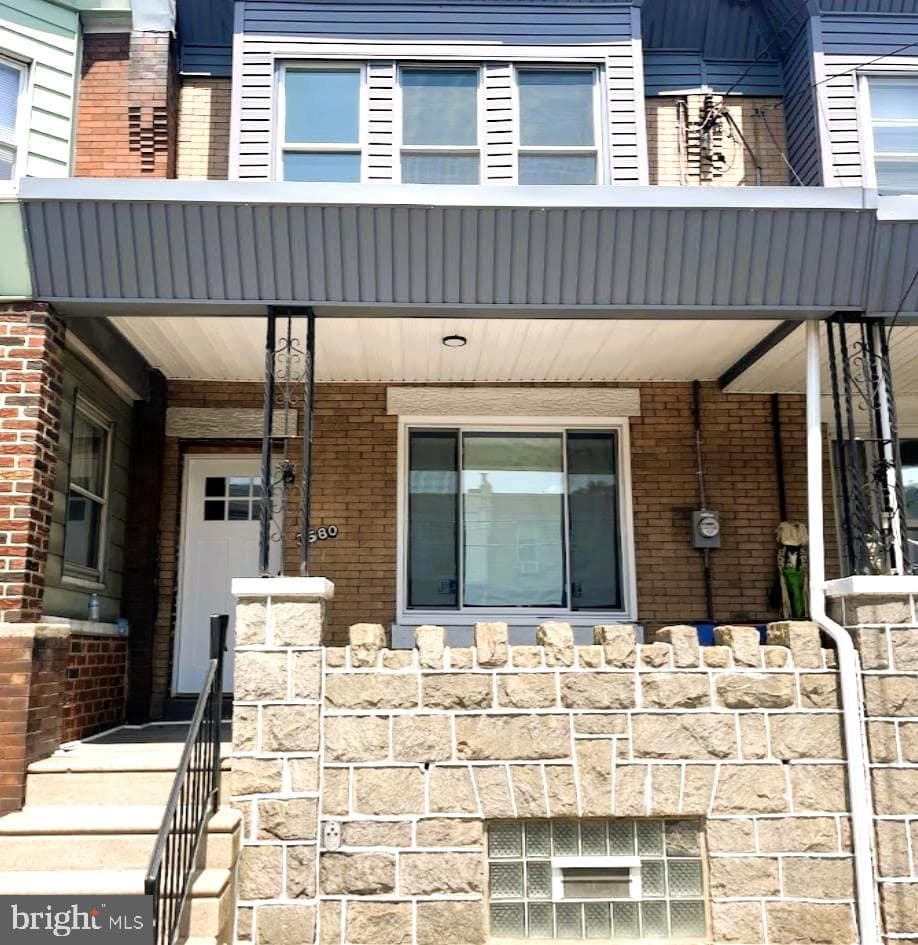 3580 Richmond Street photo 1