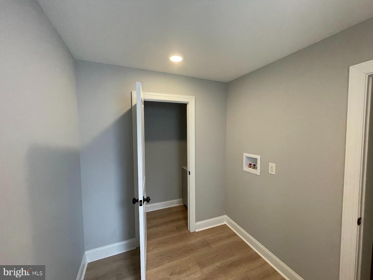 3580 Richmond Street photo 17