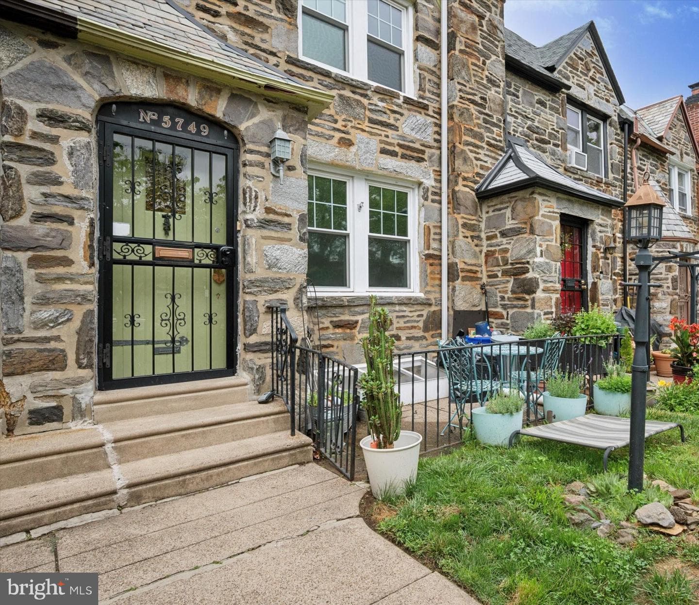 5749 W Jefferson Street photo 3