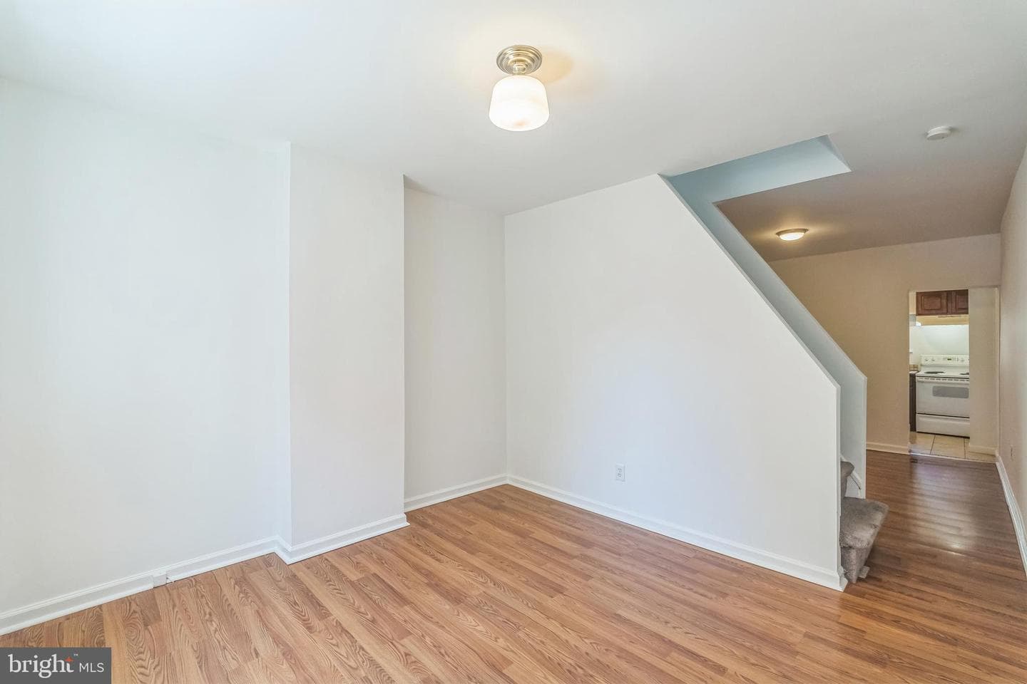 2519 E Gordon Street photo 4