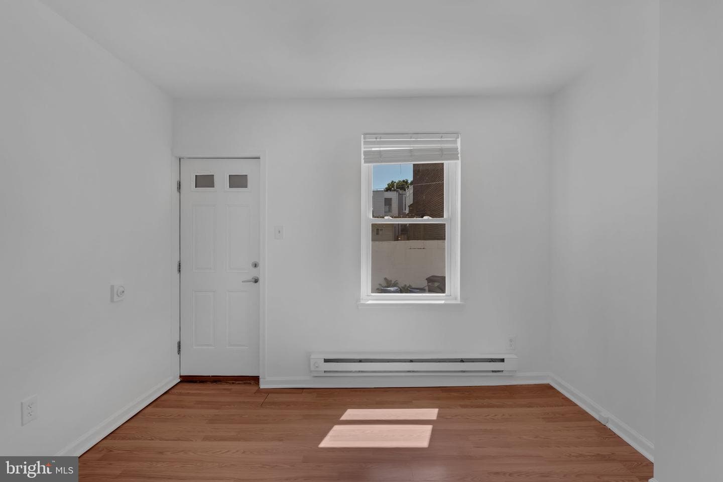 2519 E Gordon Street photo 5