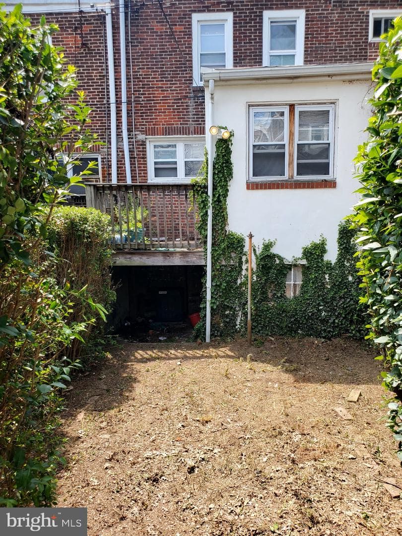919 Edgemore Road photo 17