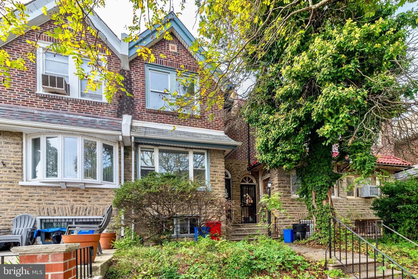 5636 N Uber Street photo 2